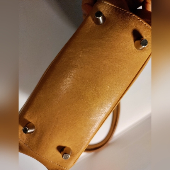 VINTAGE COACH 9429 BONNIE BUCKET LINEN LEATHER TAN CREAM SHOULDER BAG - Picture 6 of 13